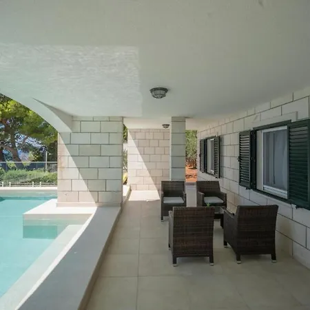 Holiday home House Seaview Toma Dingac *