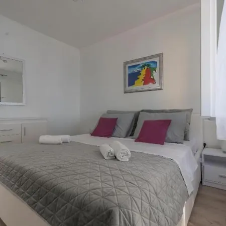 Holiday home House Seaview Toma Dingac Potomje