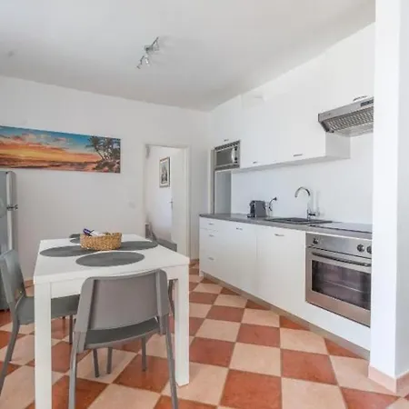 House Seaview Toma Dingac